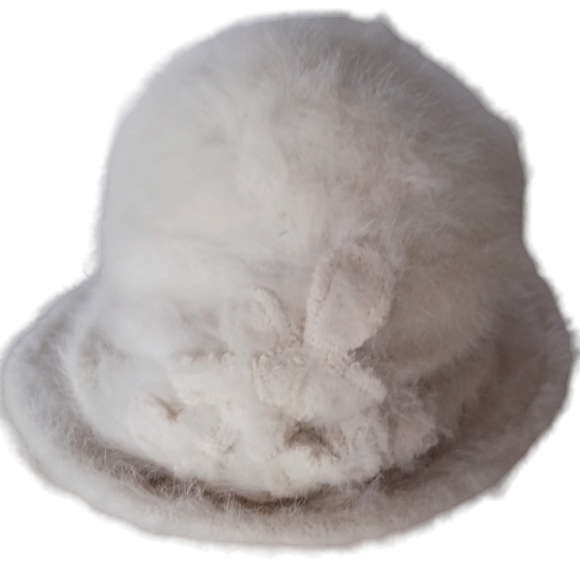 Seeberger Cream Colored Rabbit Hair Bucket Hat
